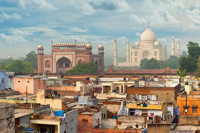 City of Agra with the Taj Mahal in the background, Uttar Pradesh