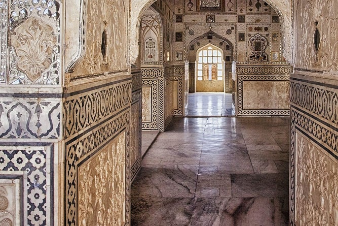 Finely decorated interior at Amber Palace, Jaipur, Rajasthan