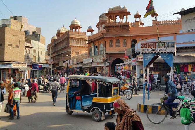 Busy street of Bikaner city, Rajasthan
