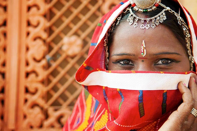 Portrait d'une femme rajasthanie au Fort de Jaisalmer, Jaisalmer, Rajasthan