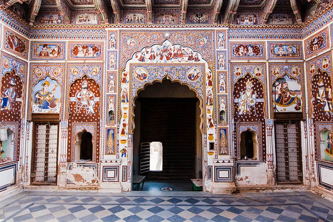 Interior of Sone Chandi ki Dukan Haveli in Mahansar, Shekhawati, Rajasthan