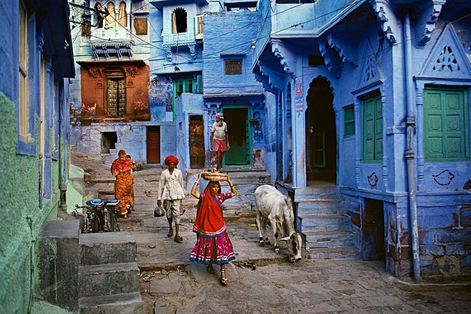 Street with blue walls in the Old Blue City of Jodhpur, Rajasthan, Rajasthan