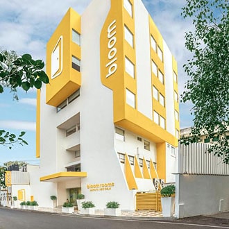 Hotel Bloomrooms, hotel in Delhi, India