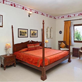 Room at Dera Rawatsar Heritage Hotel, Rajasthan