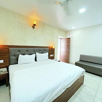 Room at Hotel Aradhana, Rajasthan